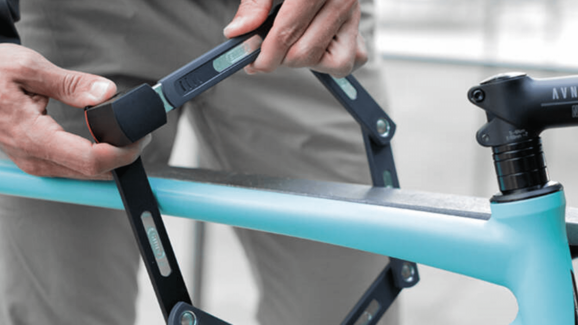 airbus-fahrradschloss-071obf.png Abus Fahrradschloss im Vergleich: Sicher unterwegs 2026 – Bild 1