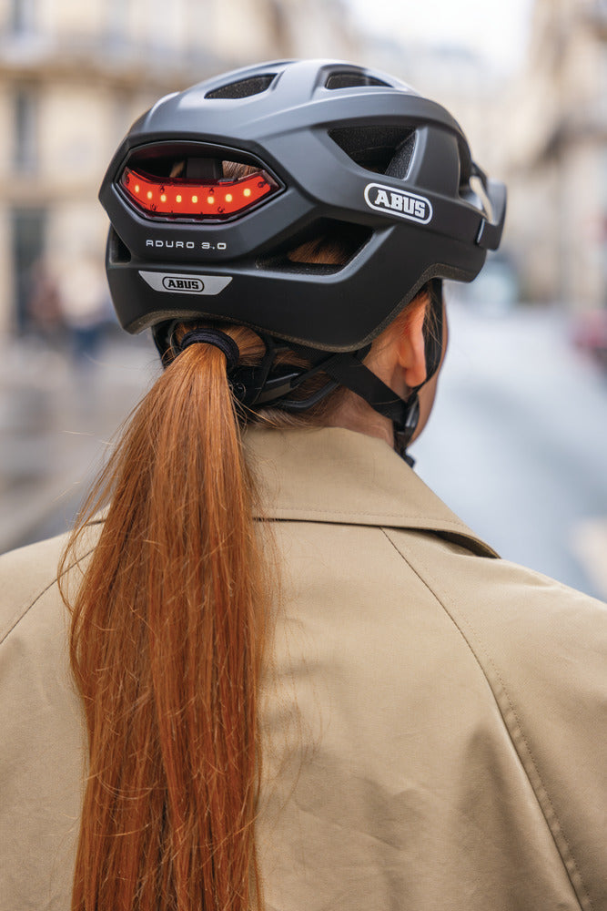 fahrradhelm-von-abus-780pyx-1.jpg ABUS Aduro 3.0 LED Helm Urban race schwarz S | 51 55cm – Bild 1