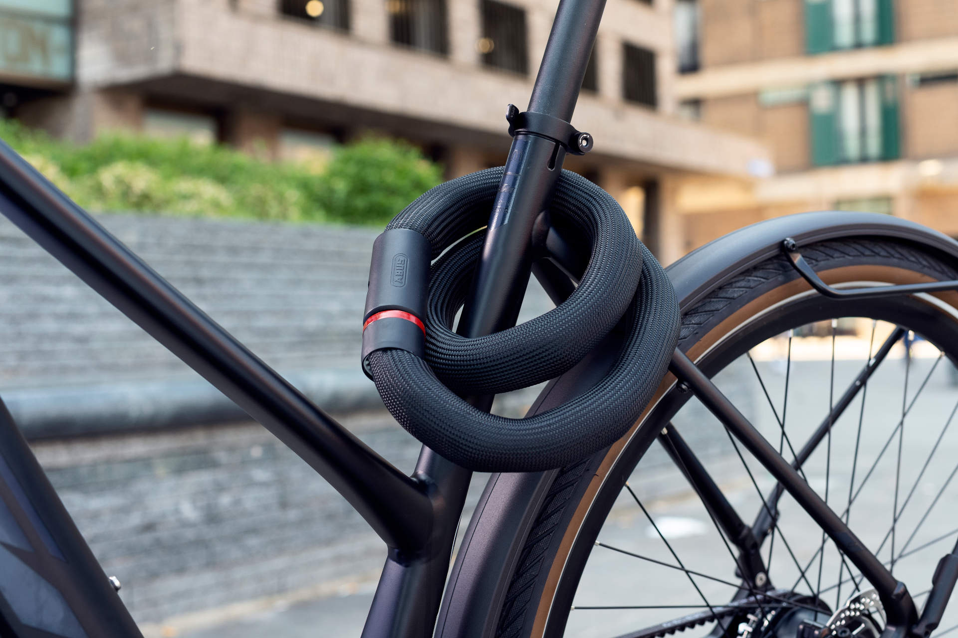 fahrradschloss-von-abus-601lvc-1.jpg Das Abus Fahrradschloss Goose Lock: Flexibel und stabil – Bild 1