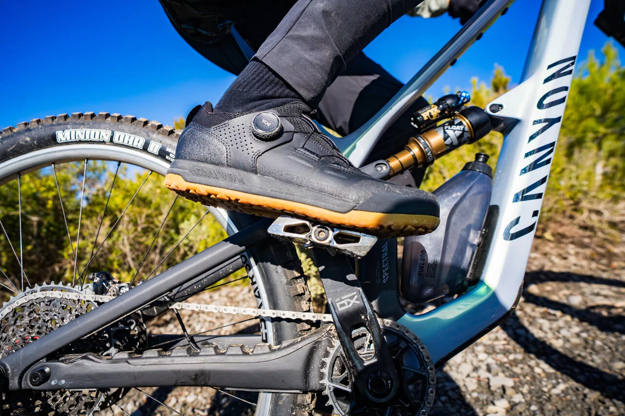 mtb-schuhe-757sgi.webp CANYON PRÄSENTIERT NEUE LOAMR MTB SCHUHE FÜR TRAILS UND PARKS | Canyon Newsroom – Bild 1