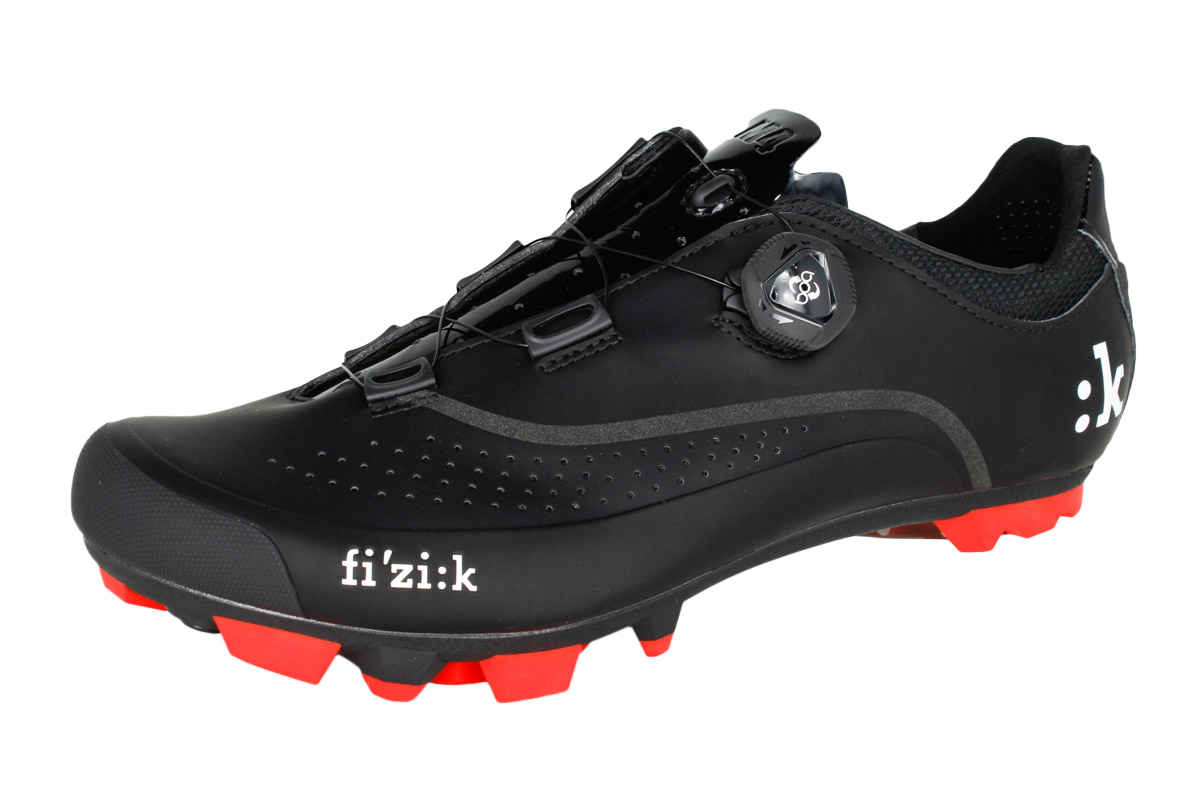 mtb-schuhe-herren-211gco-1.jpg Fizik Herren Schuhe MTB M4 Boa schwarz/rot | Schuhe & Überschuhe | Bekleidung – Bild 1