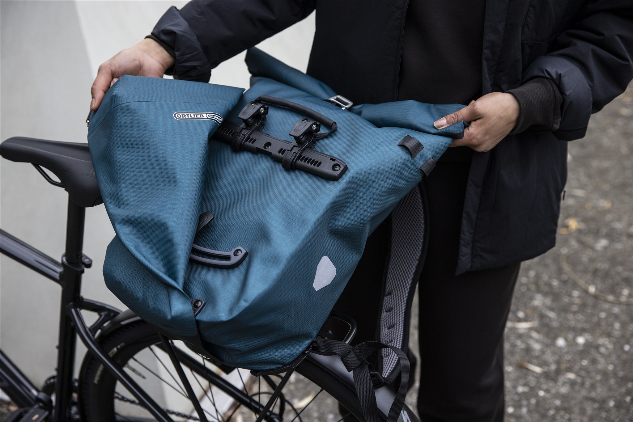 ortlieb-fahrradtasche-rucksack-788hxd-1.jpg 2 in 1 Radrucksäcke | Fahrradtasche und Rucksack vereint – Bild 1