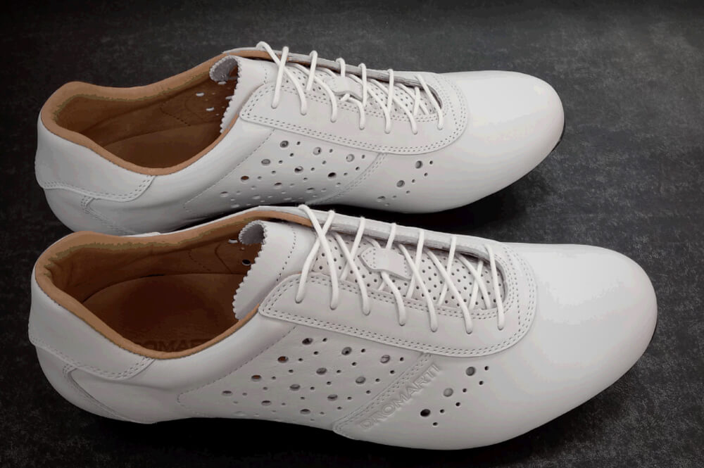 rennradschuhe-362geu-1.jpg Nuovo Carbon . Weiße Rennradschuhe aus Leder. | DROMARTI – D R O M A R T I – Bild 1