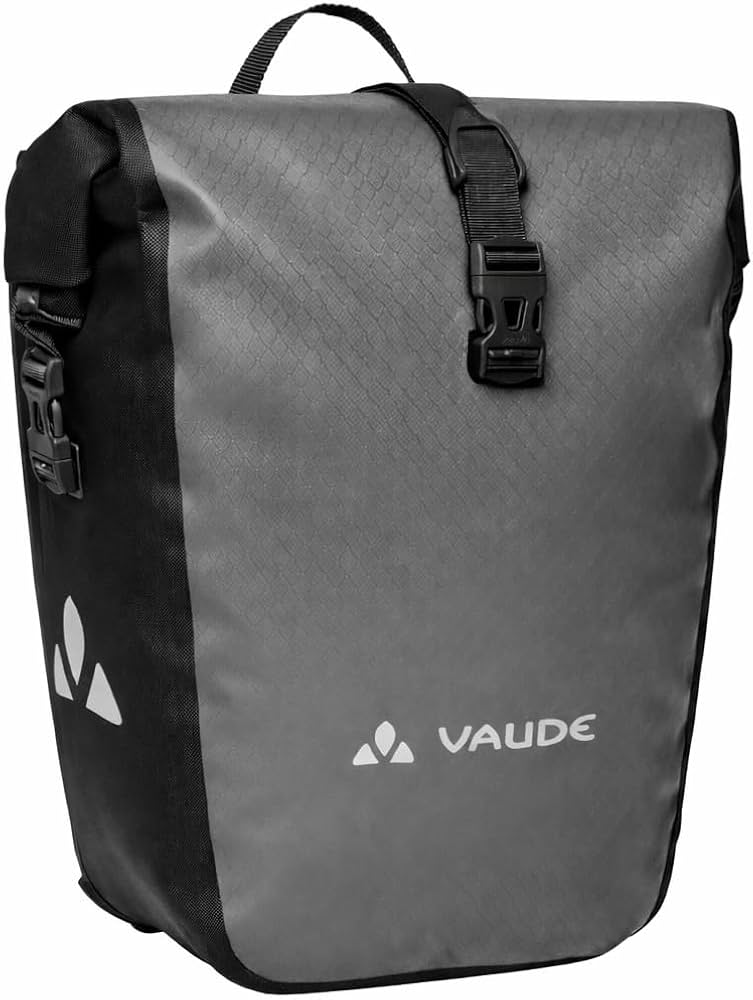 vaude-fahrradtasche-819jbz-1.jpg VAUDE Fahrradtasche für Gepäckträger Aqua Back Single 1 x 24 L, Hinterradtasche wasserdicht, Fahrrad Gepäckträgertasche hinten, einfache Befestigung – Made in Germany, anthrazit, Einheitsgröße : Amazon.de: Sport & Freizeit – Bild 1